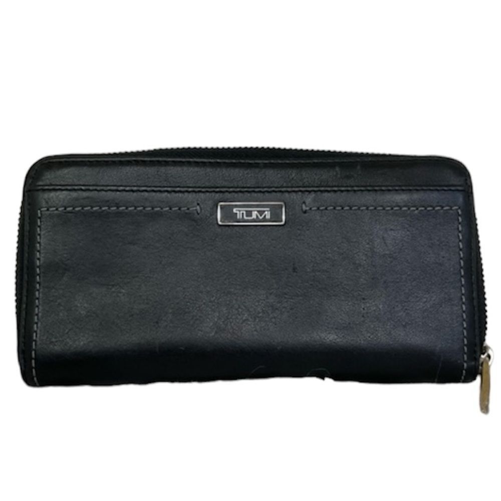 Tumi Black Leather Zip Around Continent Wallet